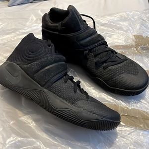 Kyries 2 all black shoes